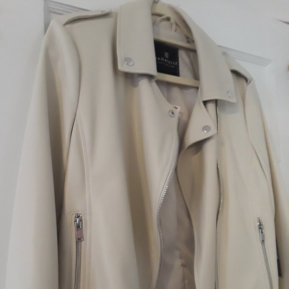 bagatelle Jackets & Blazers - Beautiful Bagatelle Faux Leather Moto Jacket, Women's Size Medium